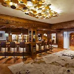 Zürserhof 5*