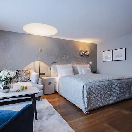 Zuerserhof 5* Zürs
