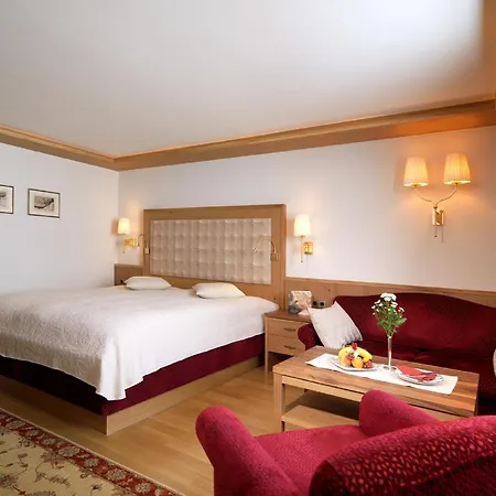 Zuerserhof 5* Zürs