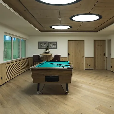 Zürserhof Hotel Zürs