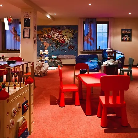 Ξενοδοχείο Zuerserhof 5*