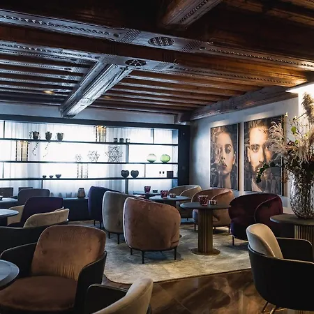 Zuerserhof Ξενοδοχείο 5*