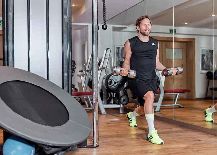 Otel Zuerserhof Zürs