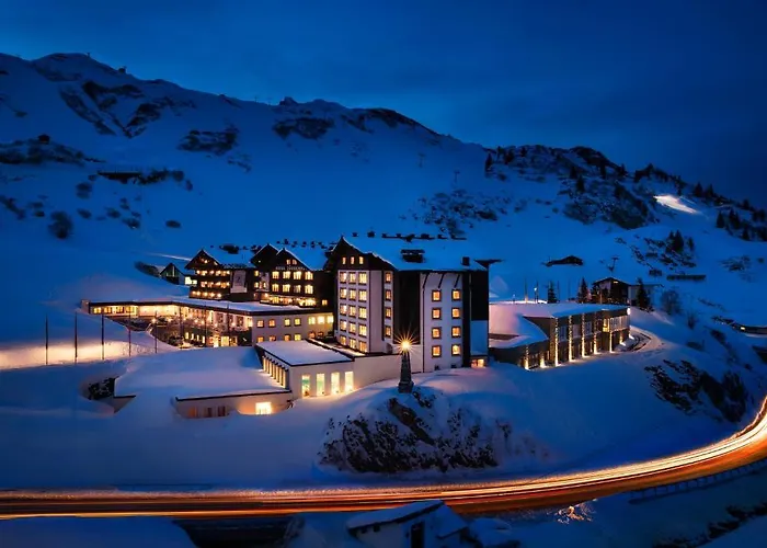 Zuerserhof Otel Zürs